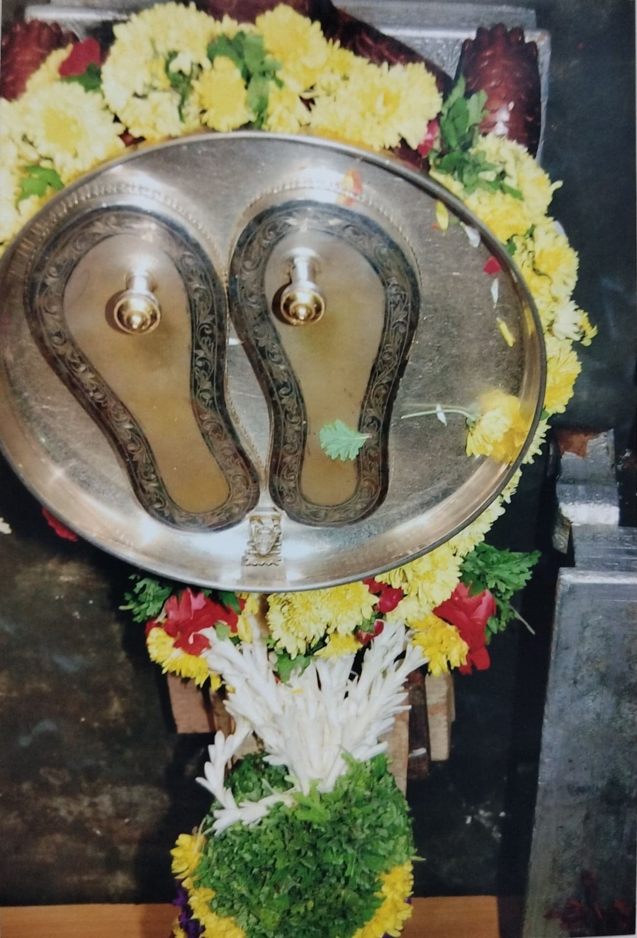 Paadha Pooje