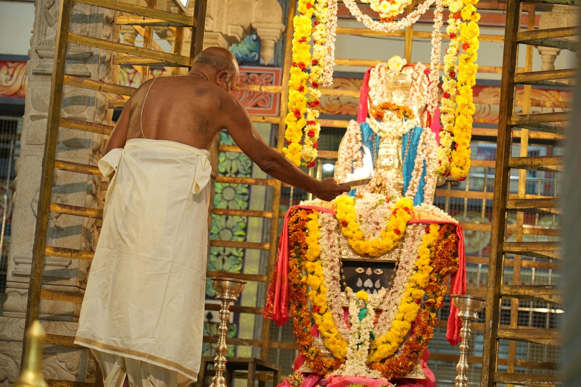 Rajatha Kavacha Seve